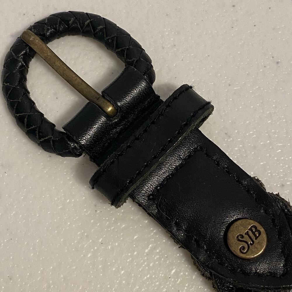 Vintage Y2K St.John’s Bay Women’s S Black Genuine Leather Braided Belt 32”waist - Picture 4 of 4